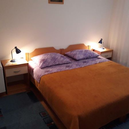 Rooms Katija Mali Ston Buitenkant foto